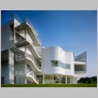 Richard Meier, Atheneum, photo on elplanz-arquitectura.blogspot.com,3.jpg